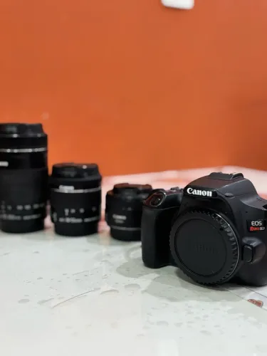 Canon SL3 + 3 Lentes + Extras | Kit Completo