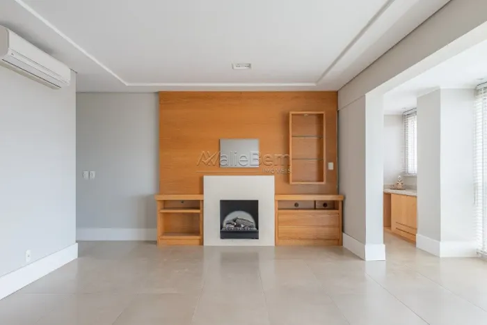 Apartamento para locação no Jardim Europa, Porto Alegre | 125 m² | 3 dormitórios | 1 suíte