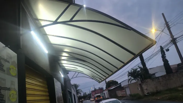 TOLDO CURVO À VENDA ideal para garagem, comércio, área externa ou cobertura