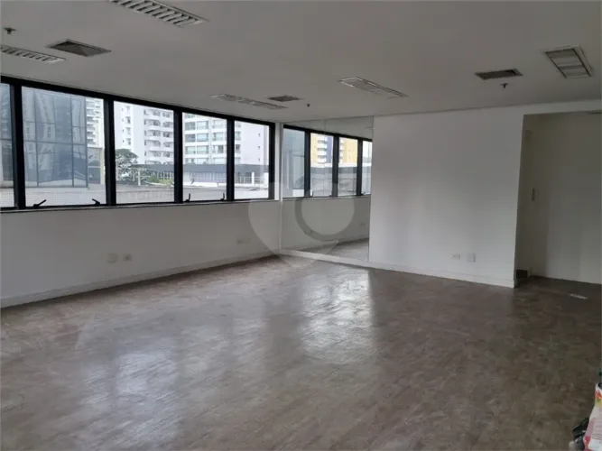 Salas para locação em Indianópolis - SP