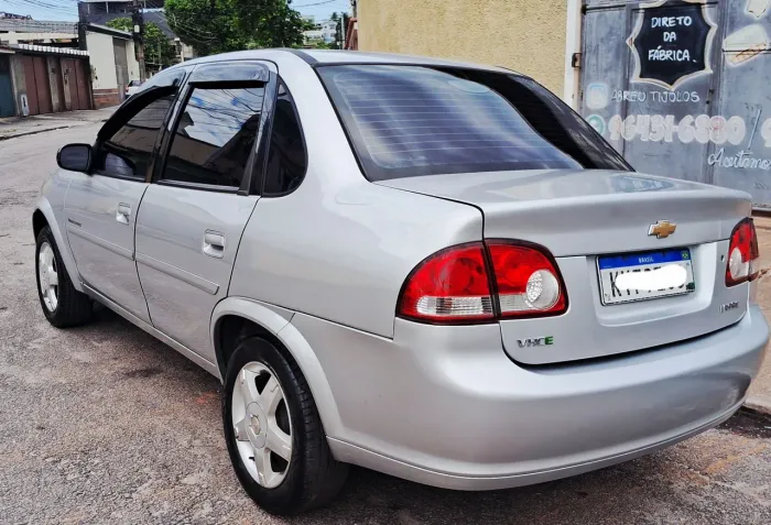 Chevrolet Classic Advantage 1.0 VHC Flexpower 4P 2015