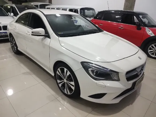Mercedes-Benz CLA-200 Urban 1.6 TB 16v/flex Aut. 2016