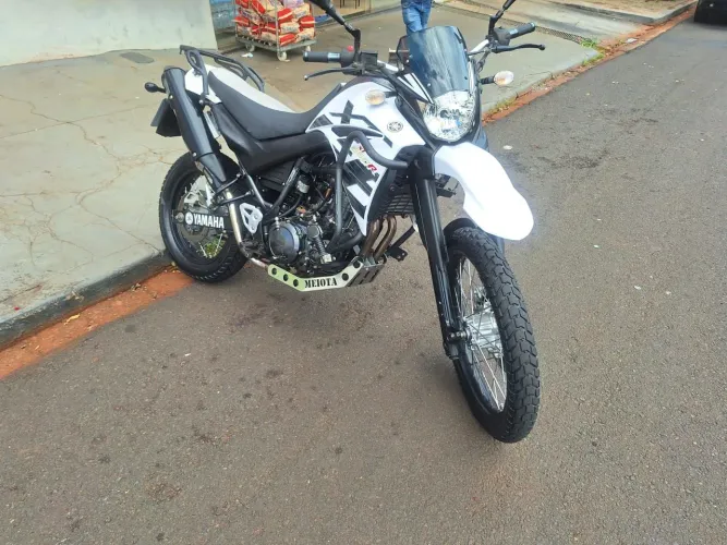 Xt 660r