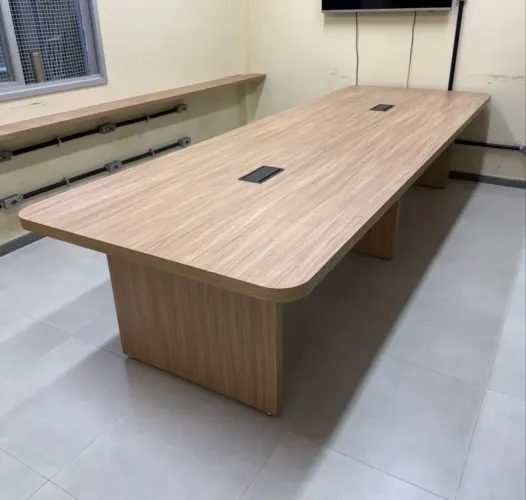 Mesa de reunião 2,70 X 1,20m 100% em MDF