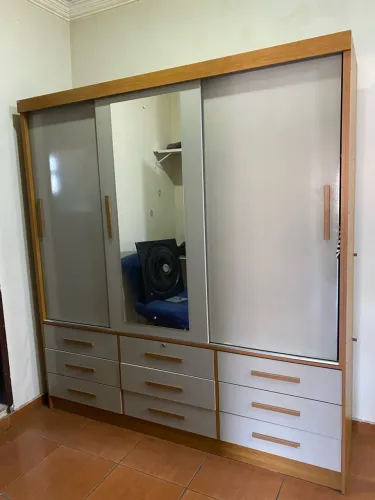 Guarda roupa casal