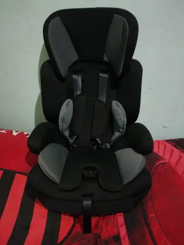 Cadeirinha infantil para carro