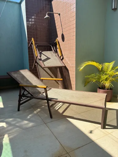 Espreguiçadeira Para Piscina Amélia Em Aluminio E Tela Sling - 02 Unidade