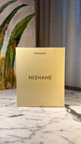 Perfume de Nicho Nishane Favonius Extrait de Parfum 100ML Lacrado