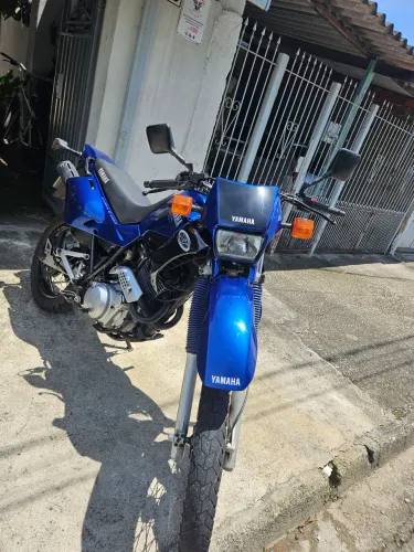 XT 600 E