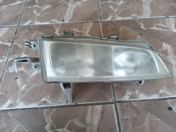 Farol direito Honda Accord 1994 1995