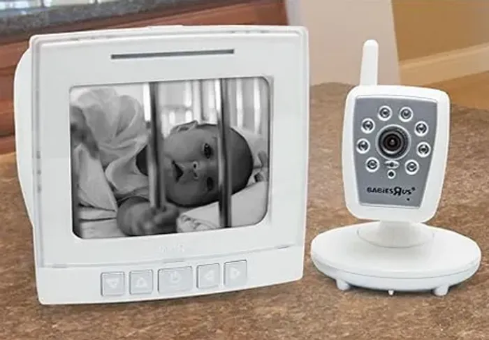 Babá Eletrônica marca Babies Rus
