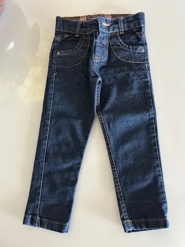 Calça Infantil jeans NOVA 