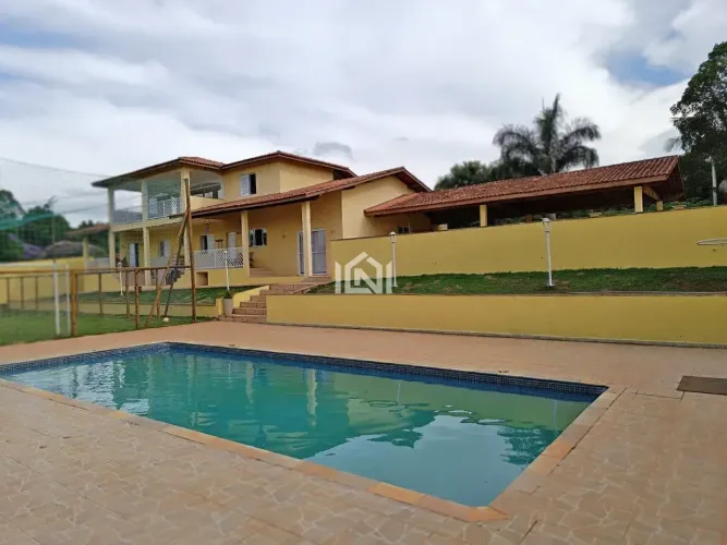 Casa à venda no condomínio Jardim San Ressore