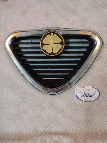 Grade capô ALFA ROMEO 164