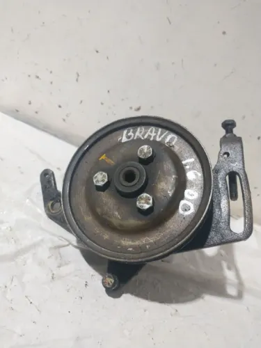 Bomba direção Fiat/brava 1.6 16v 00