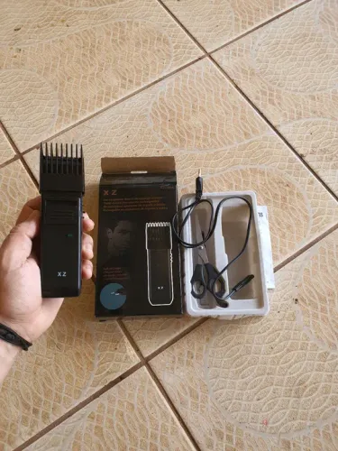 Barbeador elétrico recarregável em Samambaia