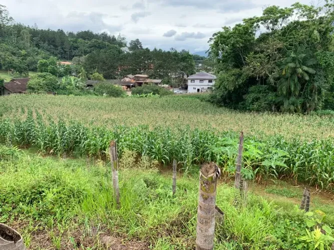 Ótimo e Amplo Terreno em Pomerode