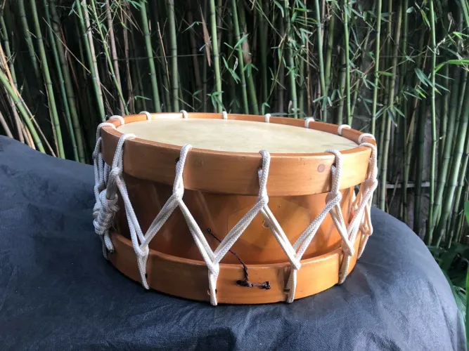 Tambores Étnicos de Percussão valores a partir de