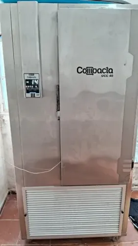 Ultracongelador UCC 40 Trif. 380 V