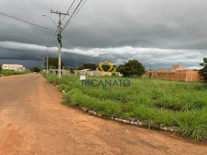LOTE RESIDENCIAL COM 596,00 M² EM LUZIMANGUES