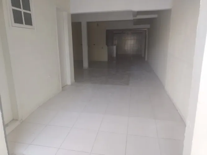 Sala Baracao comercial osternack sítio cercado 17 metros de comprimento.