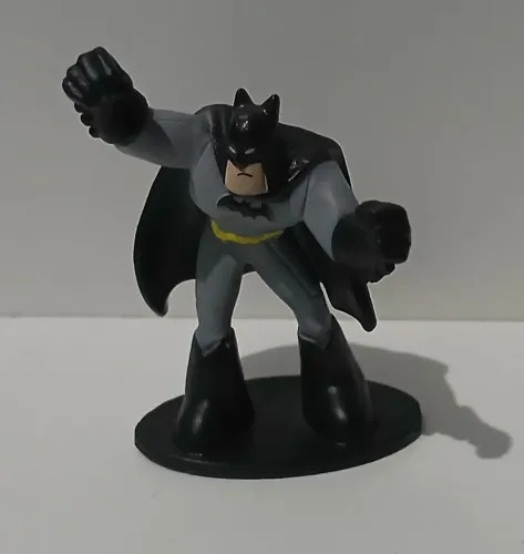 BONECO MINIATURA BATMAN DC COMICS