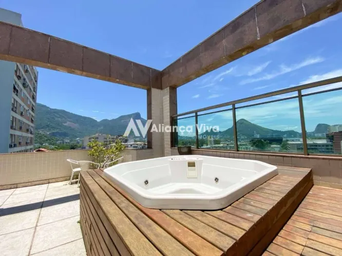 Leblon | Apartamento 3 quartos, sendo 3 suites