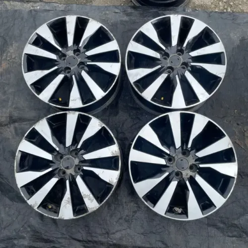 Roda aro 17 Nissan Kicks original