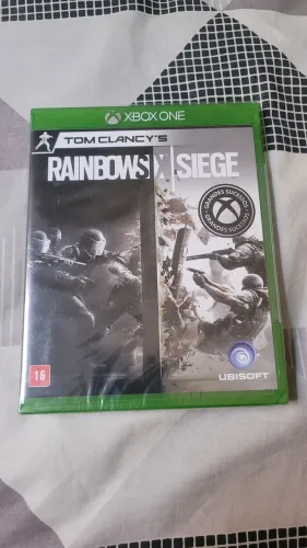 Tom Clancy's Rainbow Six Siege - Xbox One - Lacrado