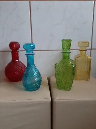 4 Licoreiras Coloridas