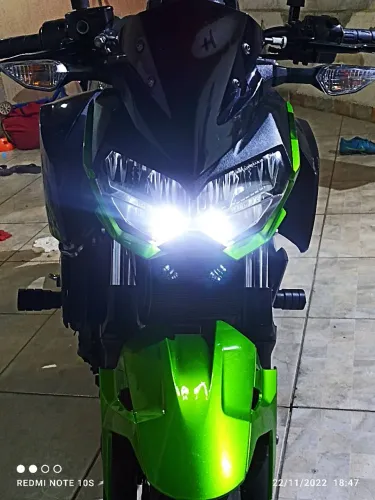 Kawasaki.  Z400