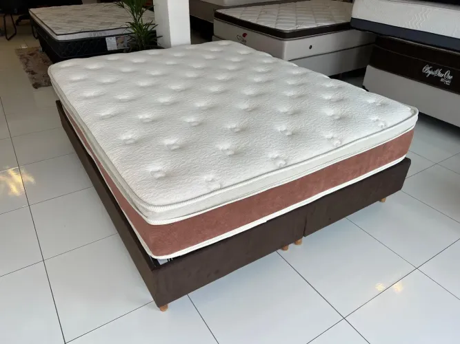 Cama Box casal Queen Size - Seminova - ENTREGAMOS 