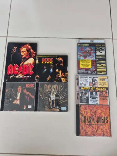 Coleção Cds e DVDs; Guns and Roses e ACDC