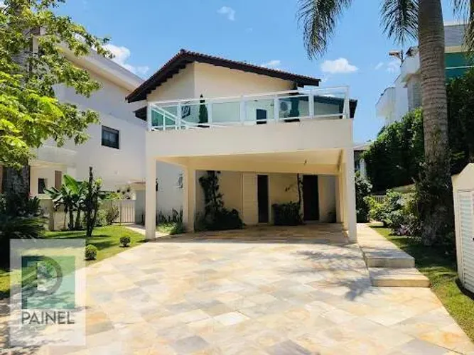 Casa de Condomínio em Hanga Roa - Bertioga, SP