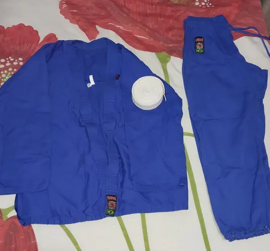 Kimono Azul infantil 