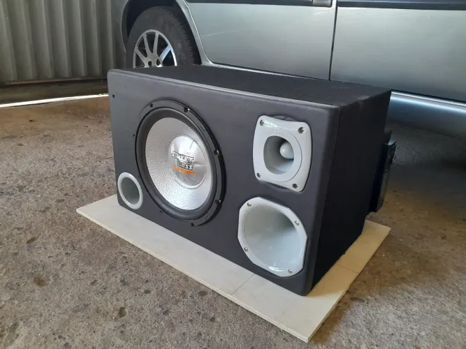 Caixa Trio Selenium JBL, Completa