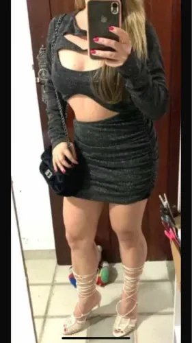 Vestido preto com brilho