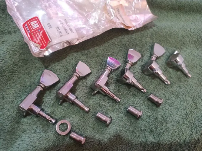 Tarraxas para guitarra groover usa original faltando algumas peças