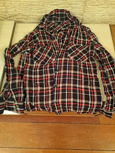 Camisa Xadrez Vermelha e Preta
