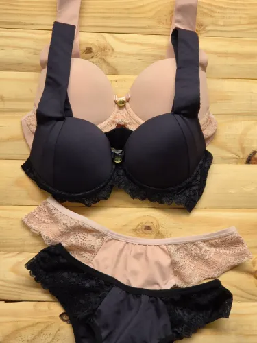 Conjunto lingerie com renda 