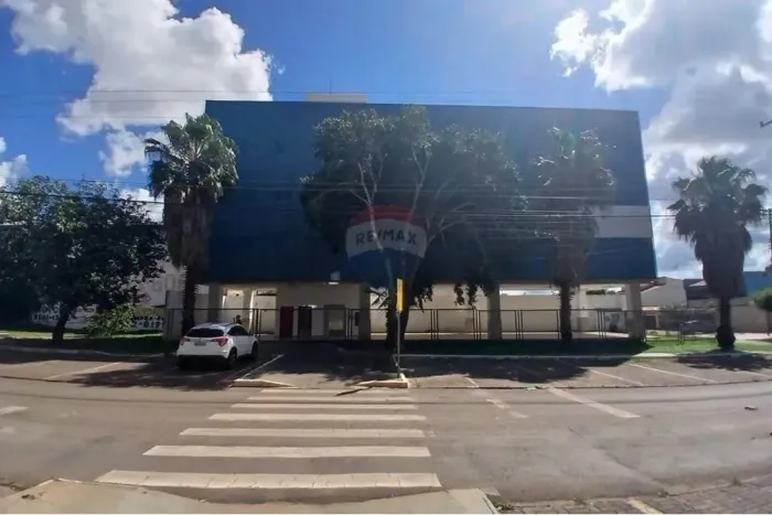 OPORTUNIDADE !!!! Prédio ideal para escolas, clinicas ou órgãos públicos !!!!!