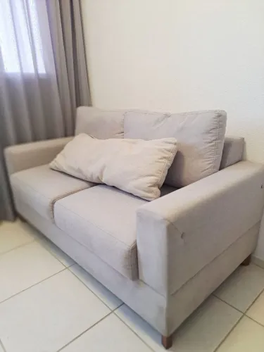 SOFÁ RETRÔ DE LINHO - 2 LUGARES