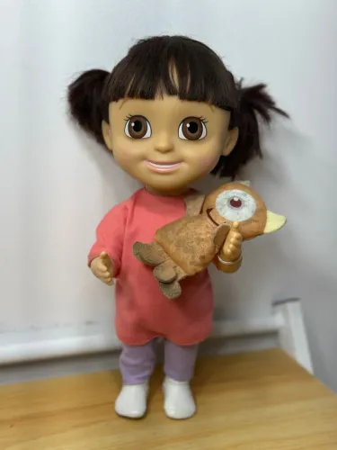 Boneca Boo do Filme Monstros S.A.