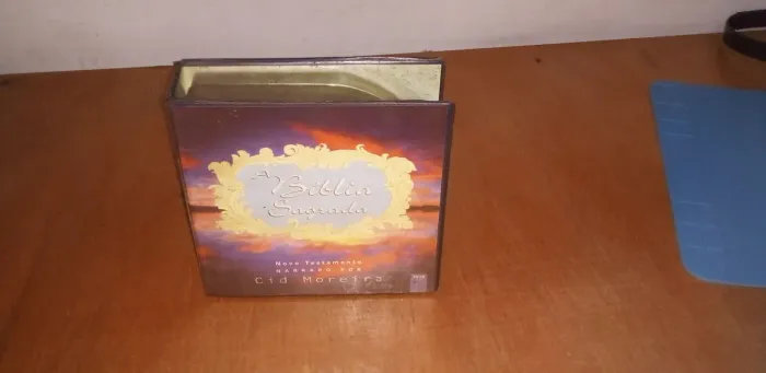 A Bíblia Sagrada em 23 cds narração  Cid Moreira - Novo Testamento .