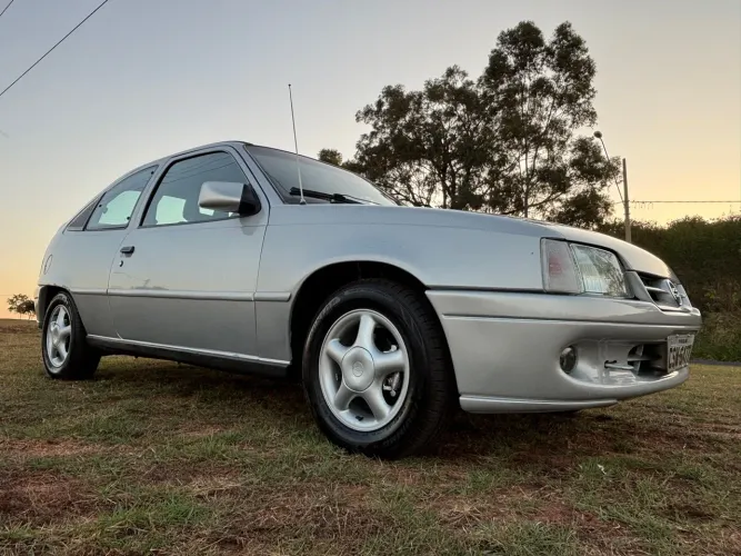 Kadett GLS 2.0 Único Dono