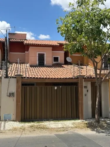 Casa com 3 dormitórios para alugar, 120 m² por R$ 2.800,00/mês - Maporanga - Fortaleza/CE