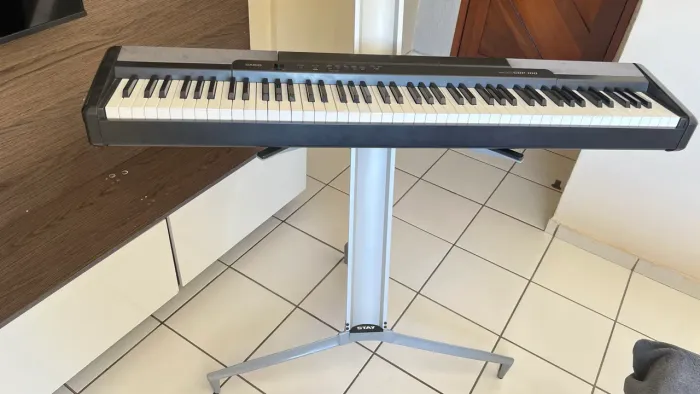 Piano digital casio cdp-100 + Suporte Stay Aluminium