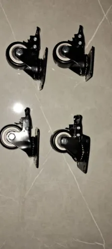 Rodízios para Móveis - 4 Peças