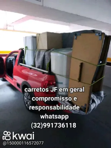 Fretes carretos mudanças viagens socorro de moto descartes de móveis e entulhos em geral 