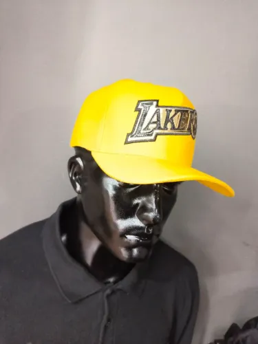 Boné